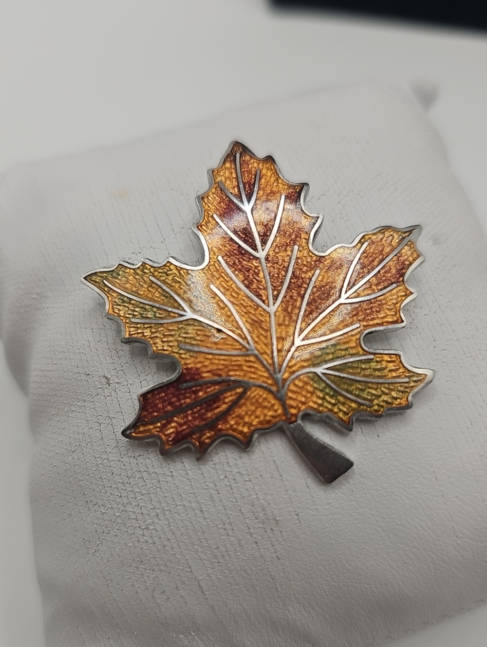 Vintage-Inspired Bond Boyd Autumn Maple Leaf Brooch - Orange Enamel